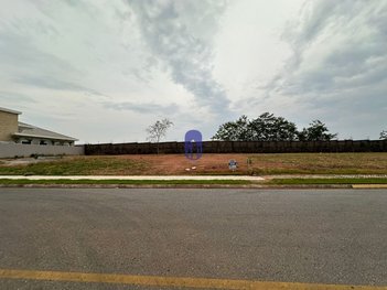 land_lot em Rua 13 de Maio, Condomínio Residencial Ilha Bela - Sorriso - MT