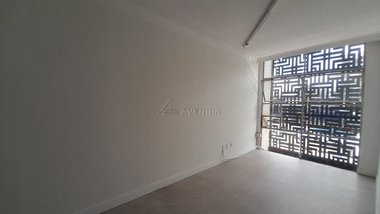 office em Avenida Bandeirantes, Vila Ipiranga - Londrina - PR