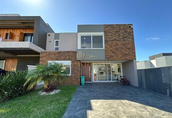 house em Rua Rio Camisas, Centro - Xangri-Lá - RS