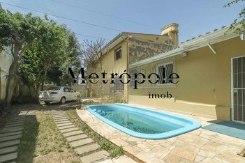 house em Rua Frederico Mentz, Navegantes - Porto Alegre - RS