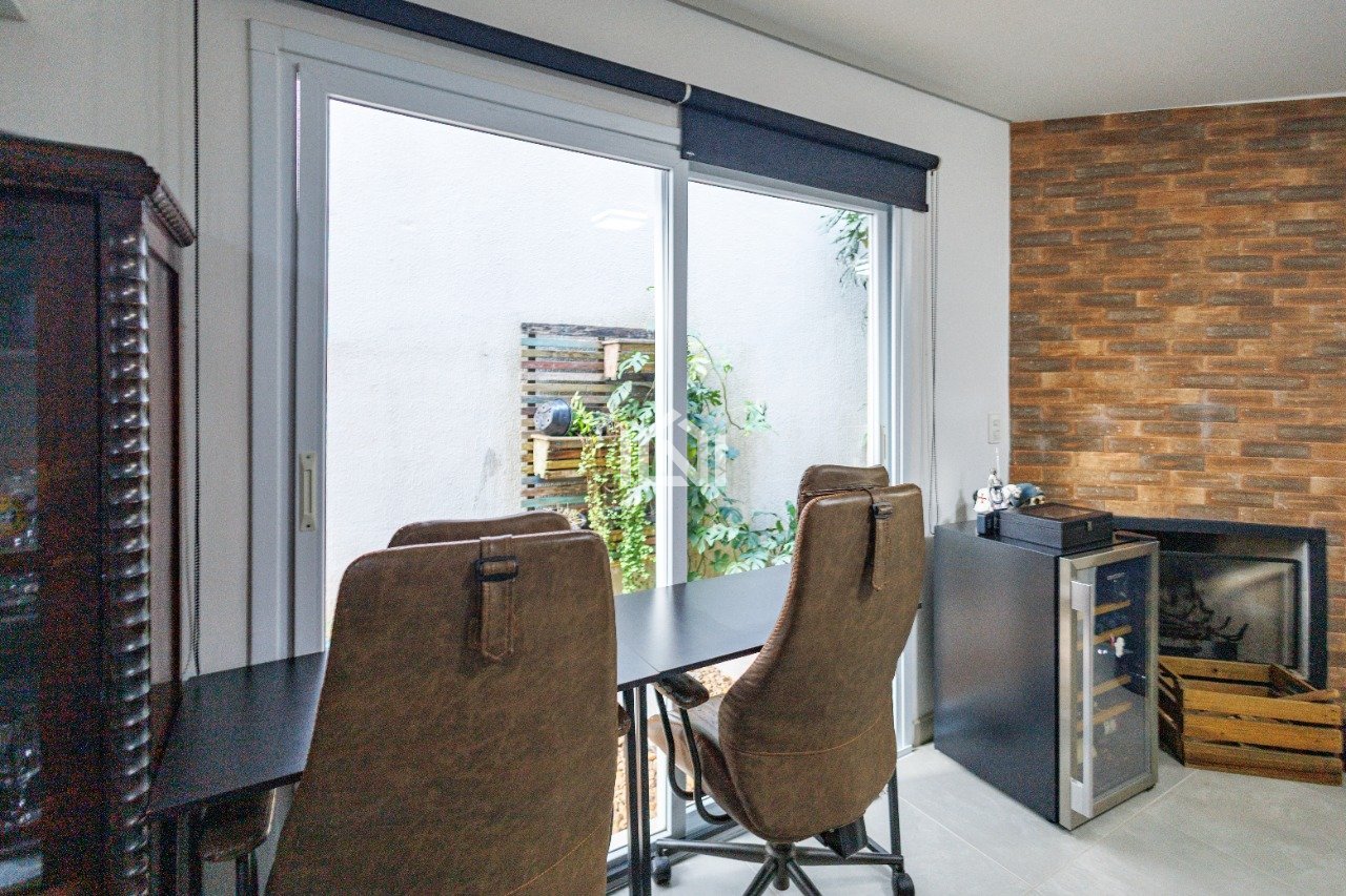 casa a venda no condomínio Modernitá II- sala 3 ambiente
