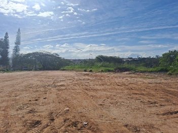 land_lot em Rua Professora Guiomar Ribeiro Novaes, Conjunto Habitacional Santa Maria - Votorantim - SP