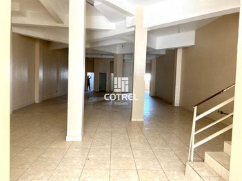 business em Avenida Presidente Vargas, Nossa Senhora de Fátima - Santa Maria - RS
