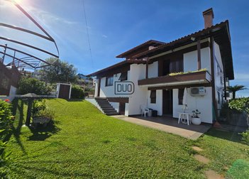 house em Rua dos Manacás, Cinqüentenário - Caxias do Sul - RS
