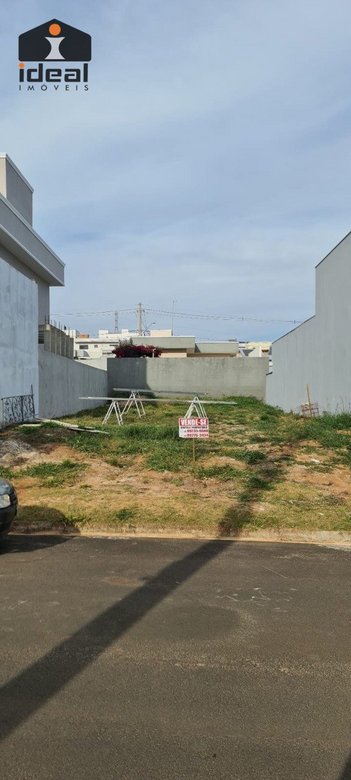 land_lot em Avenida Um, Jardim Chácara dos Pinheiros - Botucatu - SP