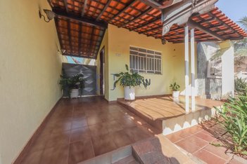 house em Rua Vinte e Quatro de Maio, X - Jaboticabal - SP