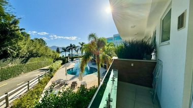 apartment em Rodovia Tertuliano Brito Xavier, Canasvieiras - Florianópolis - SC