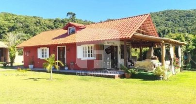 agricultural em Rua Isid Dutra, Sambaqui - Florianópolis - SC