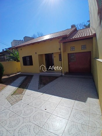 house em Rua Carlos Drumond de Andrade, Centro - Canoas - RS