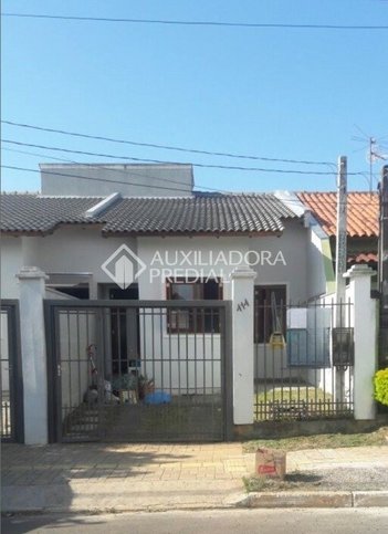 house em Rua das Canafístulas, Igara - Canoas - RS