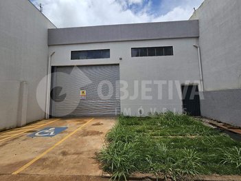 industrial em Rua Taxista Fábio Cardoso, São Jorge - Uberlândia - MG