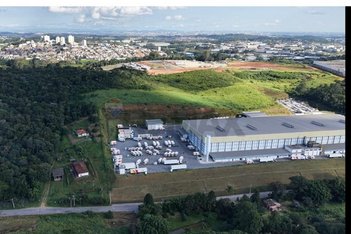 commercial_land_lot em Avenida P.L. do Brasil, Centro - Arujá - SP