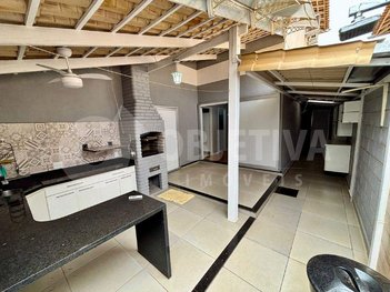 house em Rua Aniceto Pereira, Tubalina - Uberlândia - MG