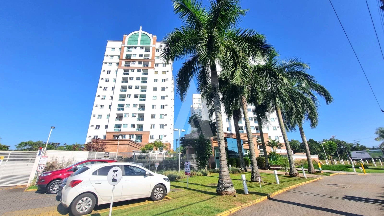 FACHADA L1