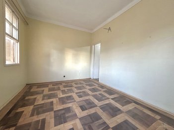 commercial_building em Rua Antônio Francisco dos Anjos, Centro - Pelotas - RS