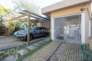 house em Rua Comandai, Cristal - Porto Alegre - RS
