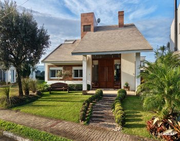 house em Rua Rio Divisa, Centro - Xangri-Lá - RS