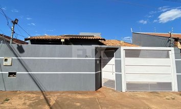 house em Rua Anaurelina Pereira Moraes, Parque Residencial dos Girassóis - Campo Grande - MS
