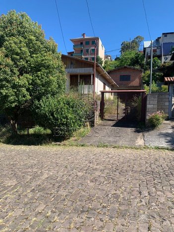 house em Rua Padre João Humberto Sachet, Colina Sorriso - Caxias do Sul - RS