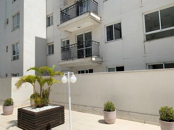 apartment em Rua Máximo João Kopp, Santa Cândida - Curitiba - PR