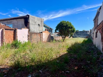 land_lot em Rua Álvares Cabral, Petrópolis - Passo Fundo - RS