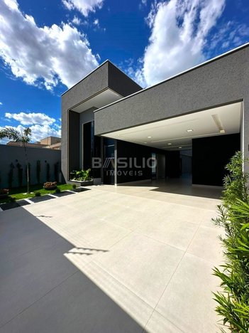 house em Avenida Buritis, Jardim Mont Serrat - Aparecida de Goiânia - GO