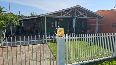 house em Rua África, Matinhos - Matinhos - PR