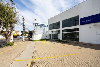 business em Rua Padre Felipe, Centro - Esteio - RS