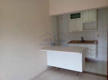 apartment em Avenida Tenente Olympio Guiguer, Vila Guilhermina - Pirassununga - SP