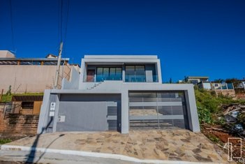 house em Vicente Hennemann, Feitoria - São Leopoldo - RS