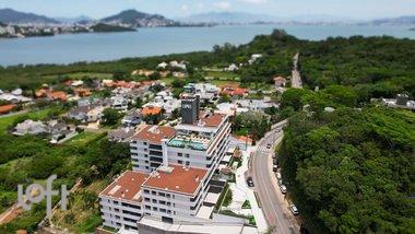 apartment em Haroldo Soares Glavan, Saco Grande - Florianópolis - SC