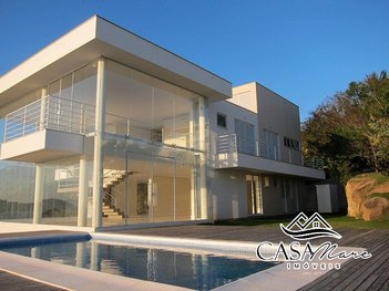 house em Haroldo Soares Glavan, Cacupé - Florianópolis - SC