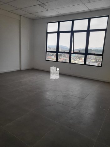 office em Rua Najla Carone Guedert, Pagani - Palhoça - SC