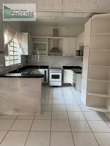 house em Rua Oswaldo Cruz, Parque São Benedito - Pindamonhangaba - SP