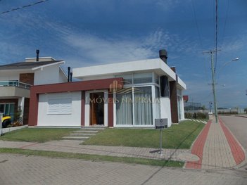 house em Rua Rio Divisa, Centro - Xangri-Lá - RS