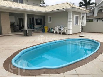 house em Rua dos Surubins, Jurerê - Florianópolis - SC