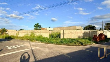 land_lot em Rua Setenta e Sete, Jacaroá - Maricá - RJ