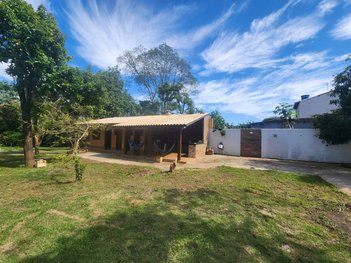 agricultural em Rua Paracatu, Arraial Velho - Sabará - MG