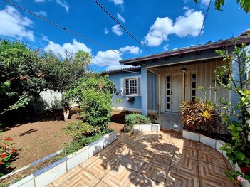 house em Avenida Dezessete de Abril, Guajuviras - Canoas - RS
