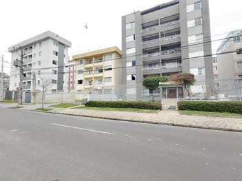 apartment em Rua Murilo do Amaral Ferreira, Água Verde - Curitiba - PR