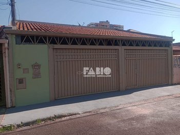 house em Rua Diógenes Muniz Barreto, Vila Yamada - Araraquara - SP
