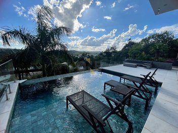 house em Estrada Fazendinha, Pousada dos Bandeirantes - Carapicuíba - SP