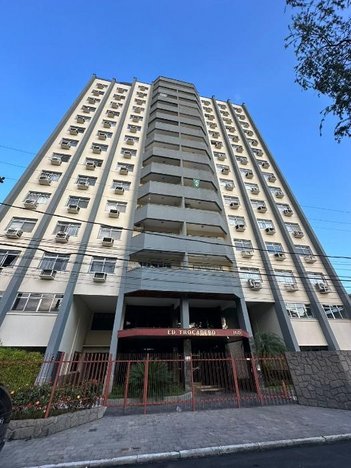 apartment em Rua Mário Piriquito, Comercial - Resende - RJ