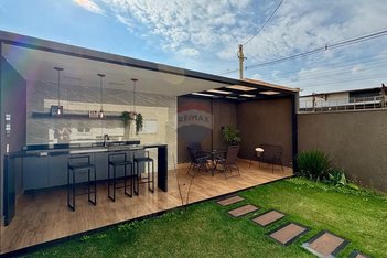 house em Avenida Doutor Sebastião de Paula Coelho, Jardim Laudissi - Santa Bárbara D'Oeste - SP