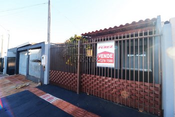 house em Rua Josefa Simões Gimenez, Colinas - Londrina - PR
