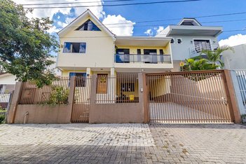 house em Rua Joaquim Caetano da Silva, Santa Quitéria - Curitiba - PR