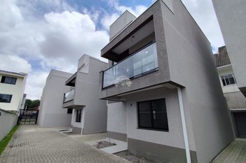 house em Rua Doutor Gonzaga de Campos, Uberaba - Curitiba - PR