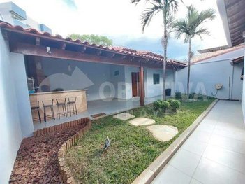 house em Rua Márcio Ribeiro da Silva, Chácaras Tubalina e Quartel - Uberlândia - MG