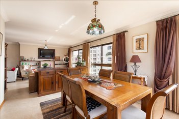 apartment em Avenida Toropi, Petrópolis - Porto Alegre - RS