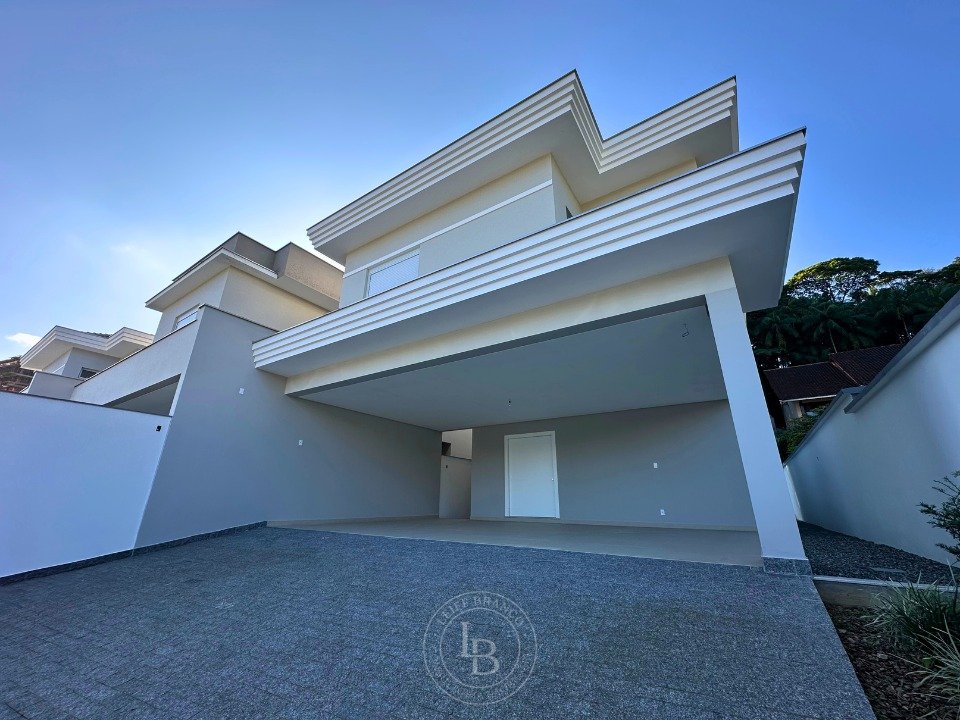 01 Casa _ Venda _ Glória _ Joinville _ Santa Catarina _ Fachada